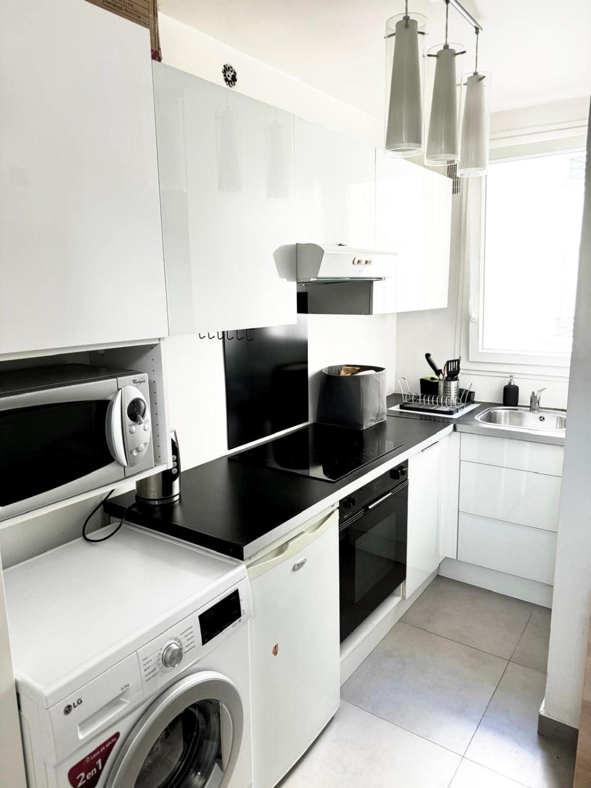 Elegant Area And Center Of Appartamento Parigi