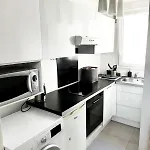 Elegant Area And Center Of Paris